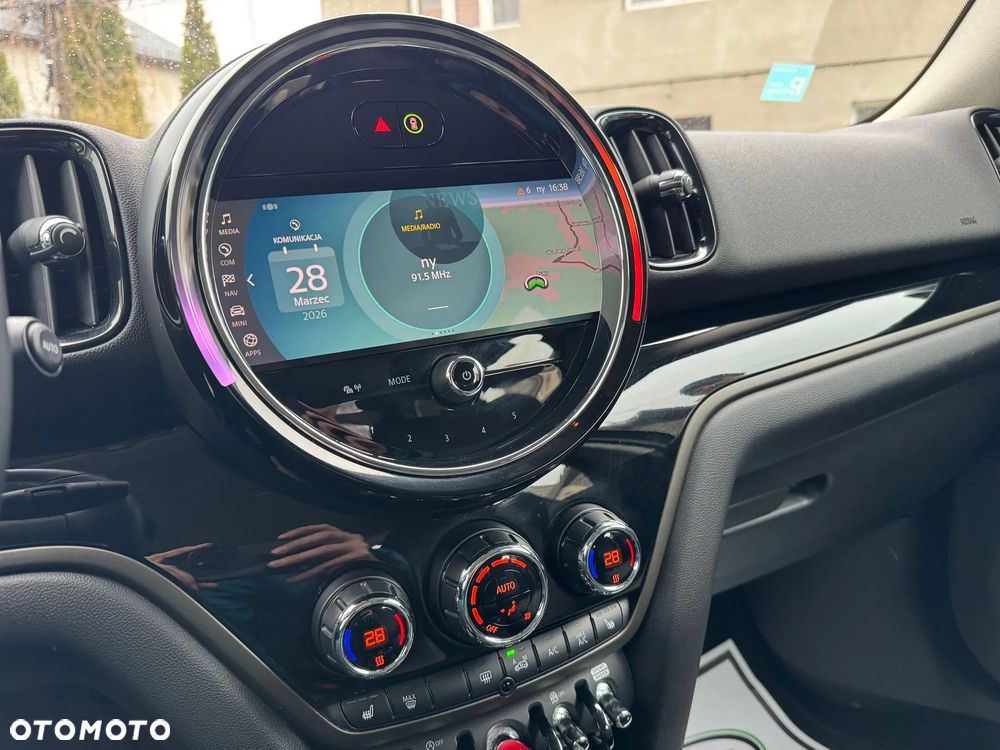 MINI Countryman - 16