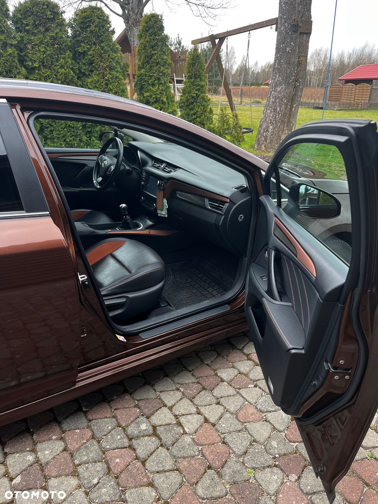 Toyota Avensis 1.8 Prestige - 9