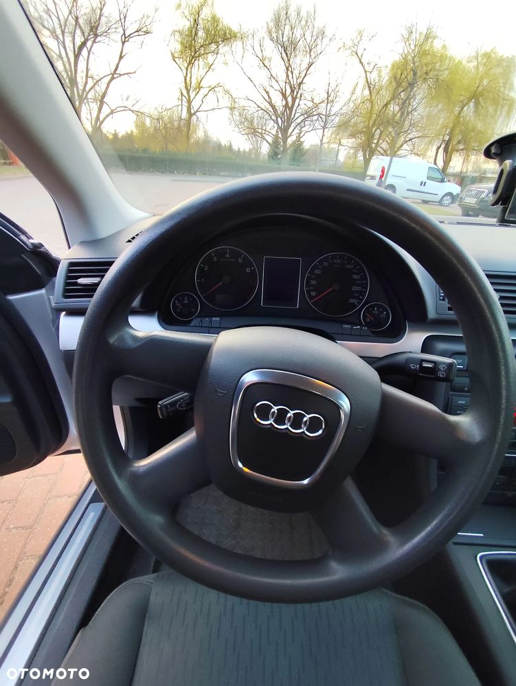 Audi A4 Avant 1.8 T - 15