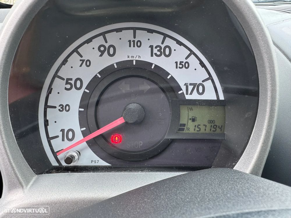 Toyota Aygo 1.0 + AC - 12