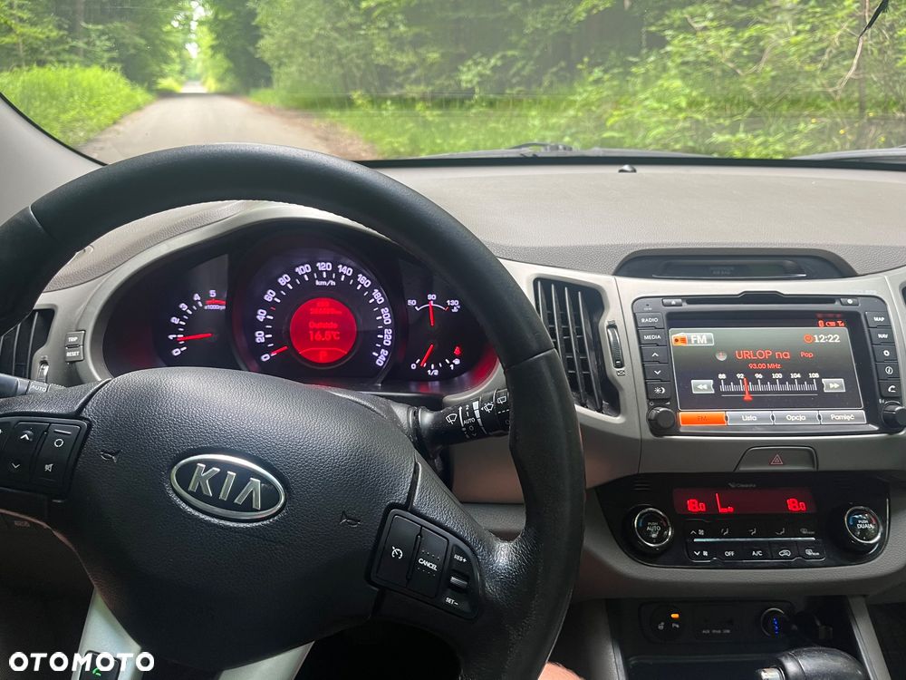 Kia Sportage 2.0 CRDI XL - 9