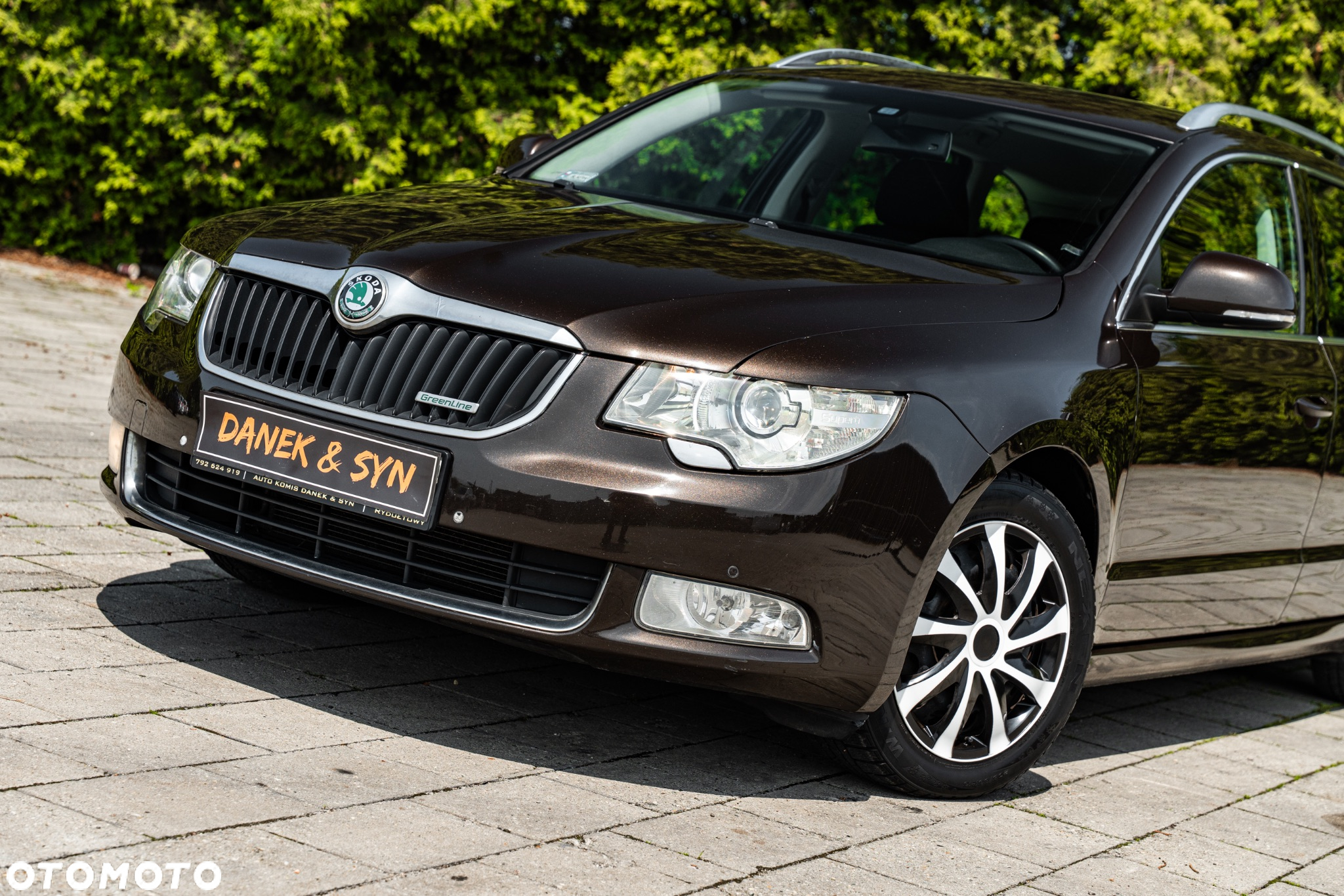Skoda Superb Combi 1.6 TDI GreenLine - 11