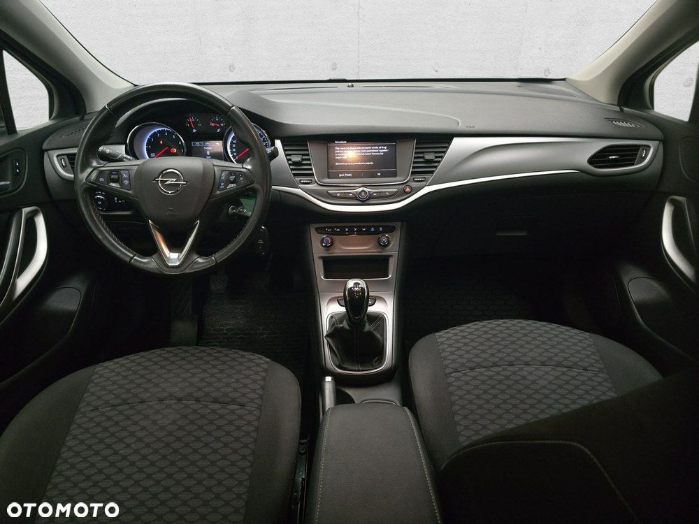 Opel Astra - 10