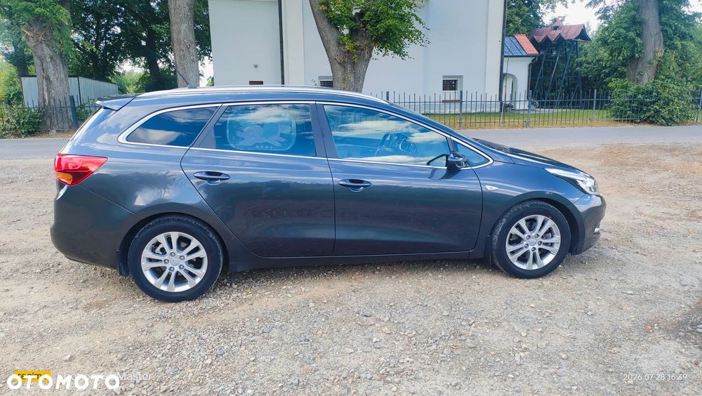 Kia Ceed - 6