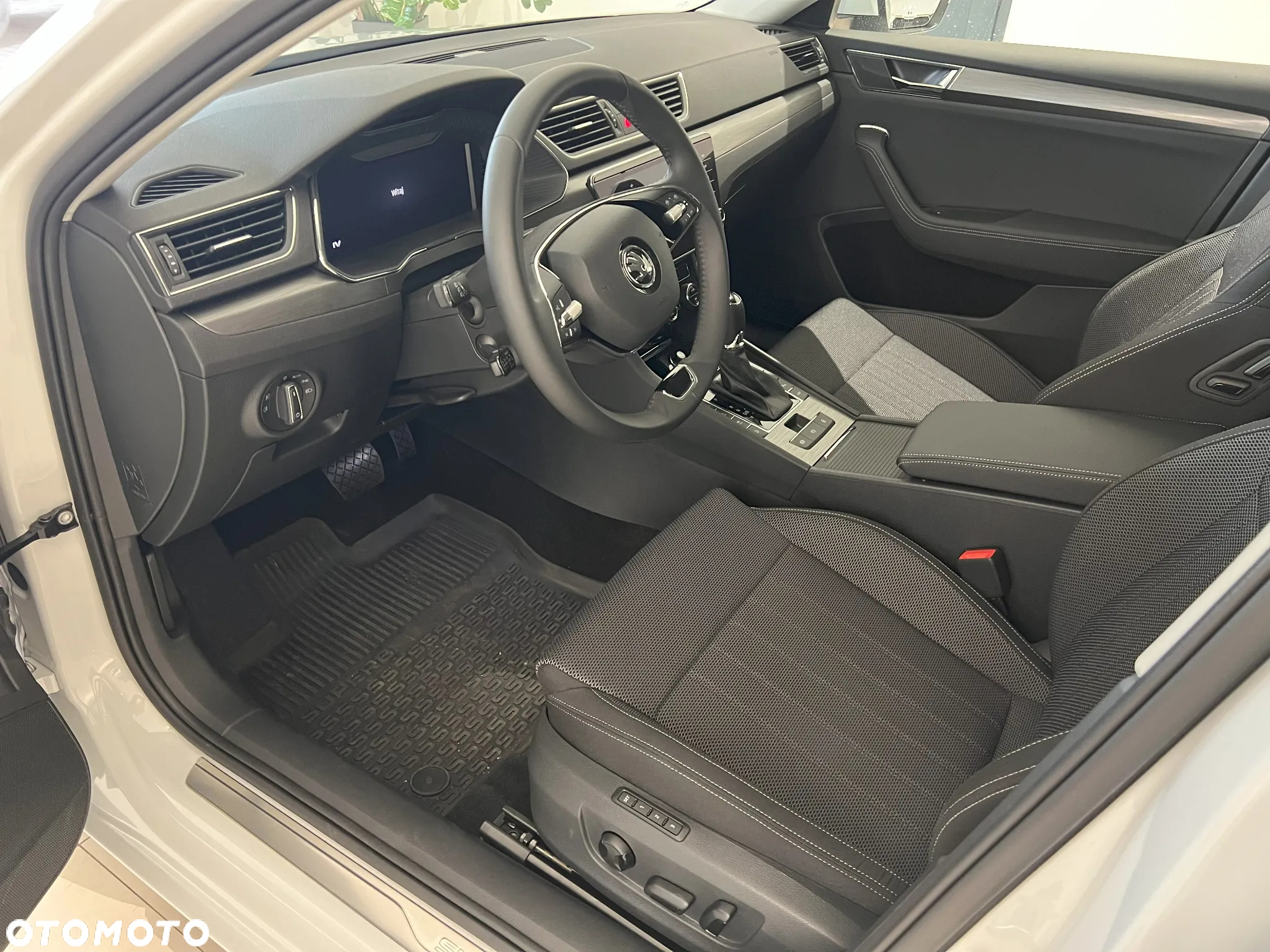 Skoda Superb 1.4 TSI Plug-In Hybrid Style DSG - 14