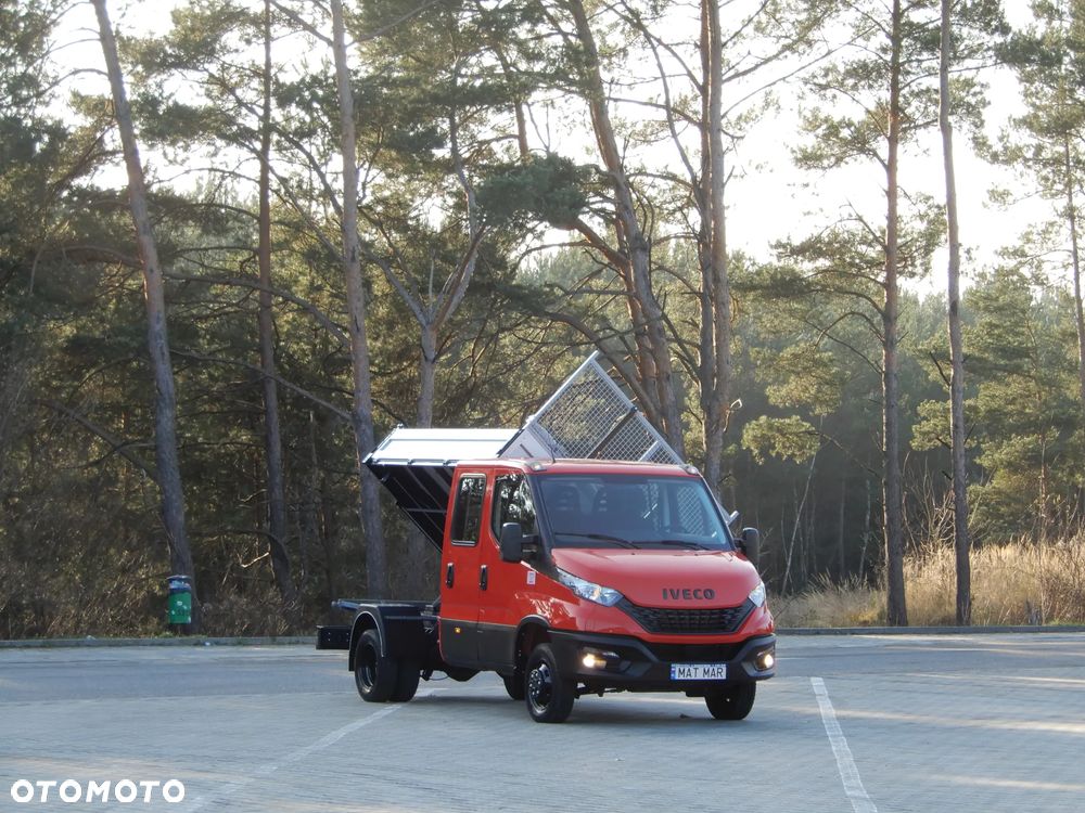 Iveco DAILY 35C16 Brygadowy Dubel Doka + Wywrotka Renomowanej Firmy RomCar Wywrot Kiper x 3 Skrzynia 3004 mm Blokada Mostu Rozstaw Osi 3750 mm HAK 3500 Stan 6-Cio Osobowy + 755 Kg Ładowność Auta Jak NOWY POLECAM - 19