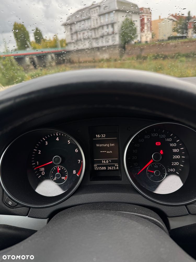 Volkswagen Golf - 9