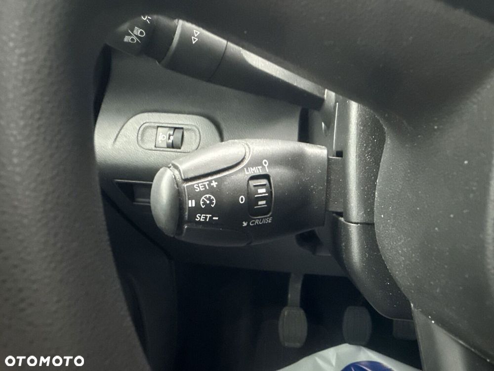 Toyota PROACE CITY - 21