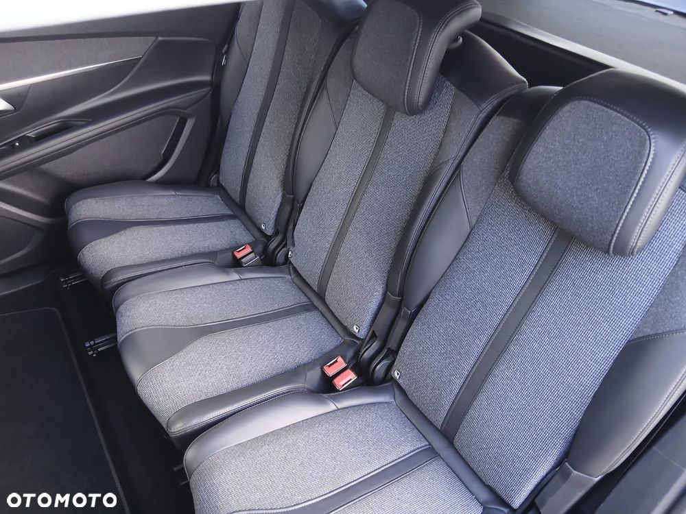 Peugeot 5008 1.2 PureTech Active S&S - 32
