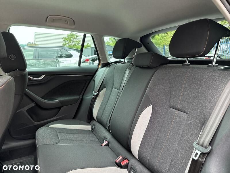 Skoda Kamiq 1.5 TSI Style DSG - 17