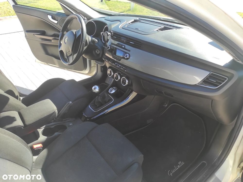 Alfa Romeo Giulietta 1.4 TB MultiAir Distinctive - 17