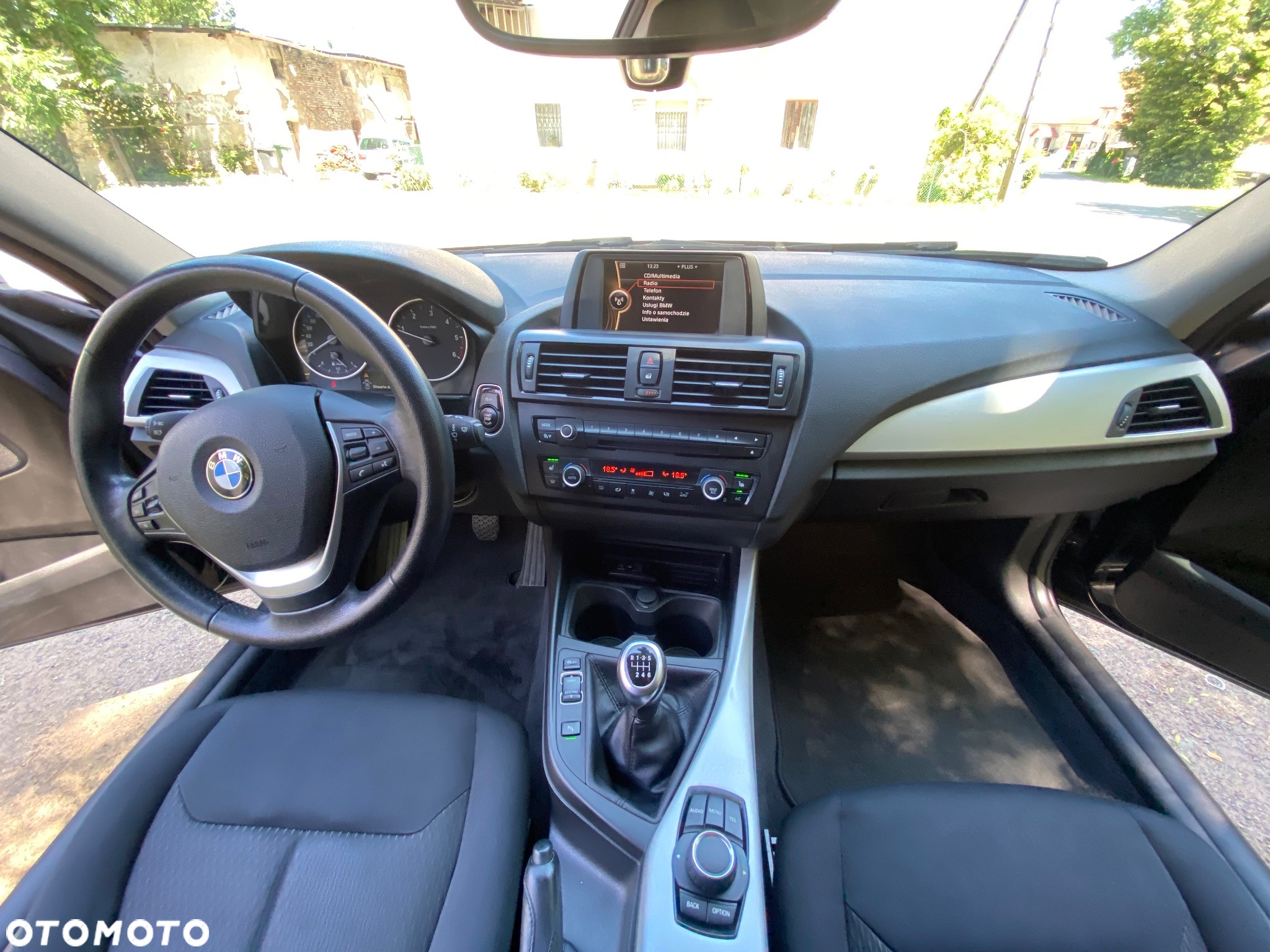BMW Seria 1 116d - 27