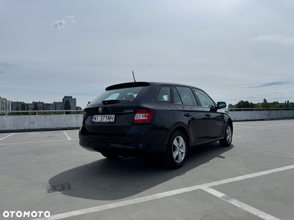 Skoda Fabia 1.0 Ambition - 4