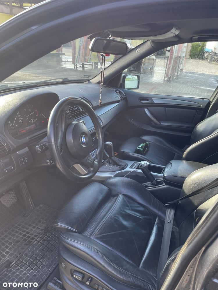 BMW X5 - 16