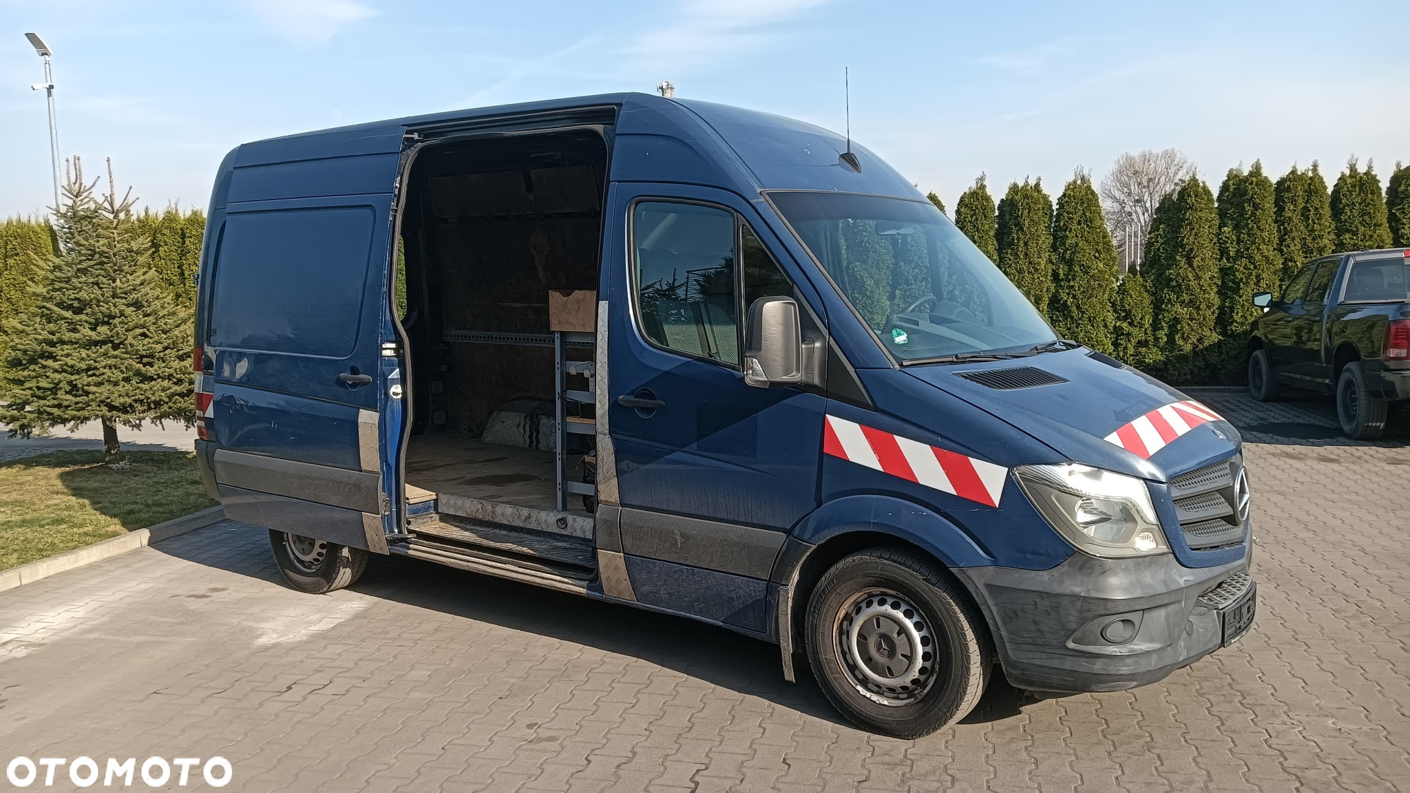 Mercedes-Benz Sprinter - 6