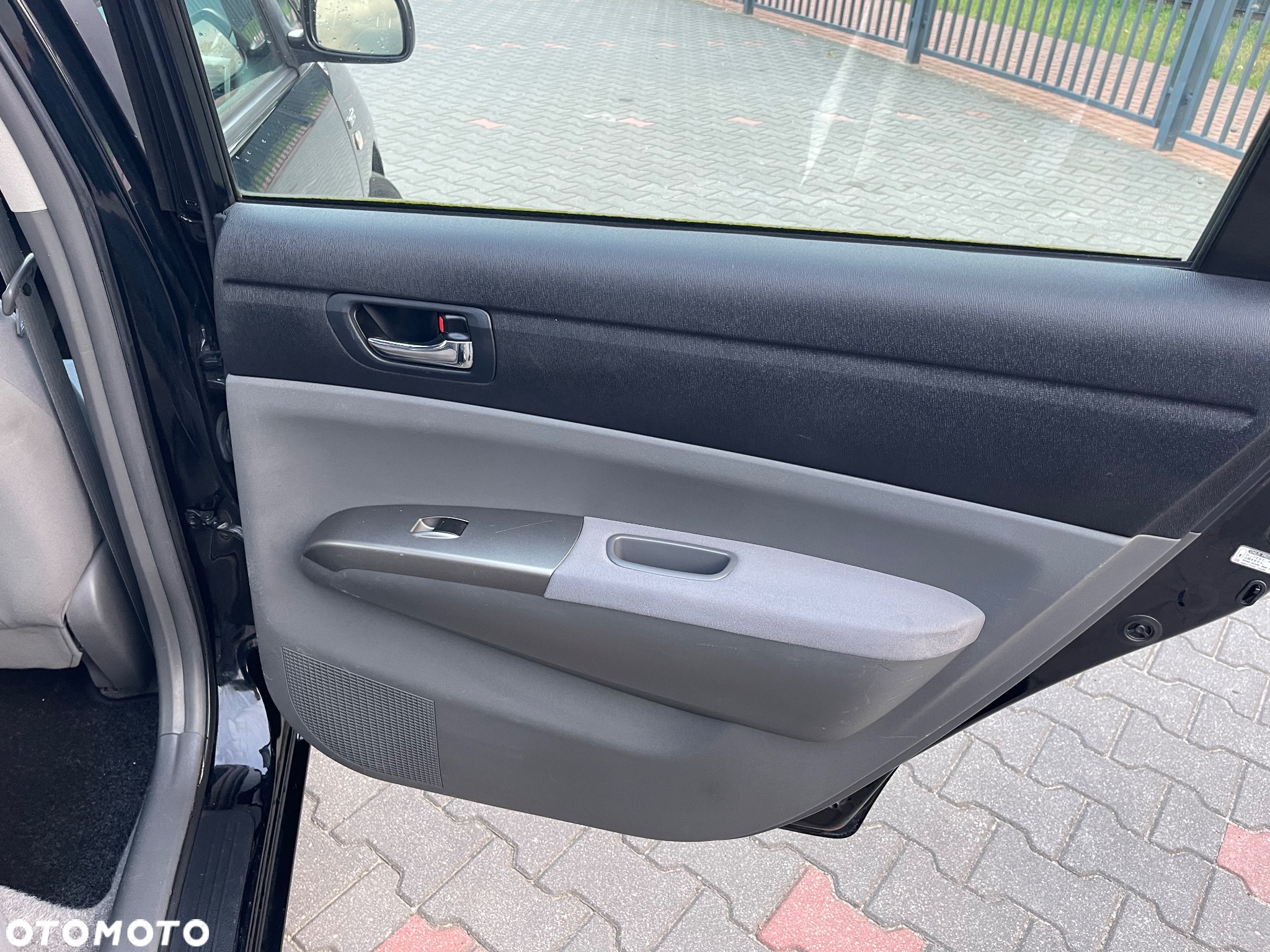 Toyota Prius 1.5 VVT-i Sol - 14