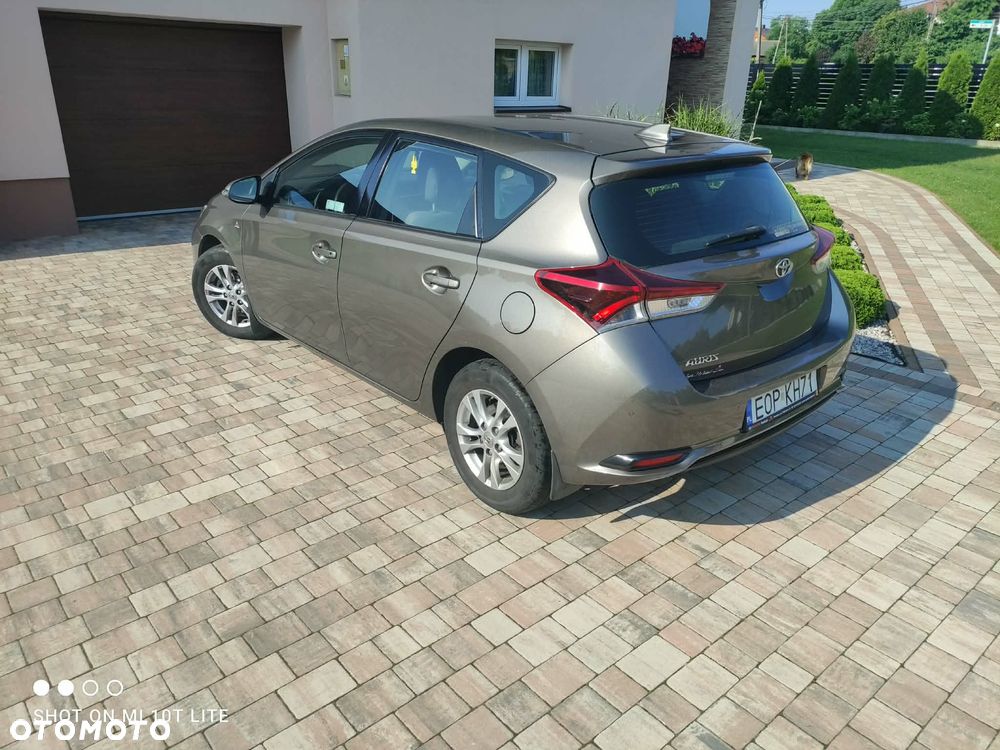 Toyota Auris 1.33 VVT-i Active - 5