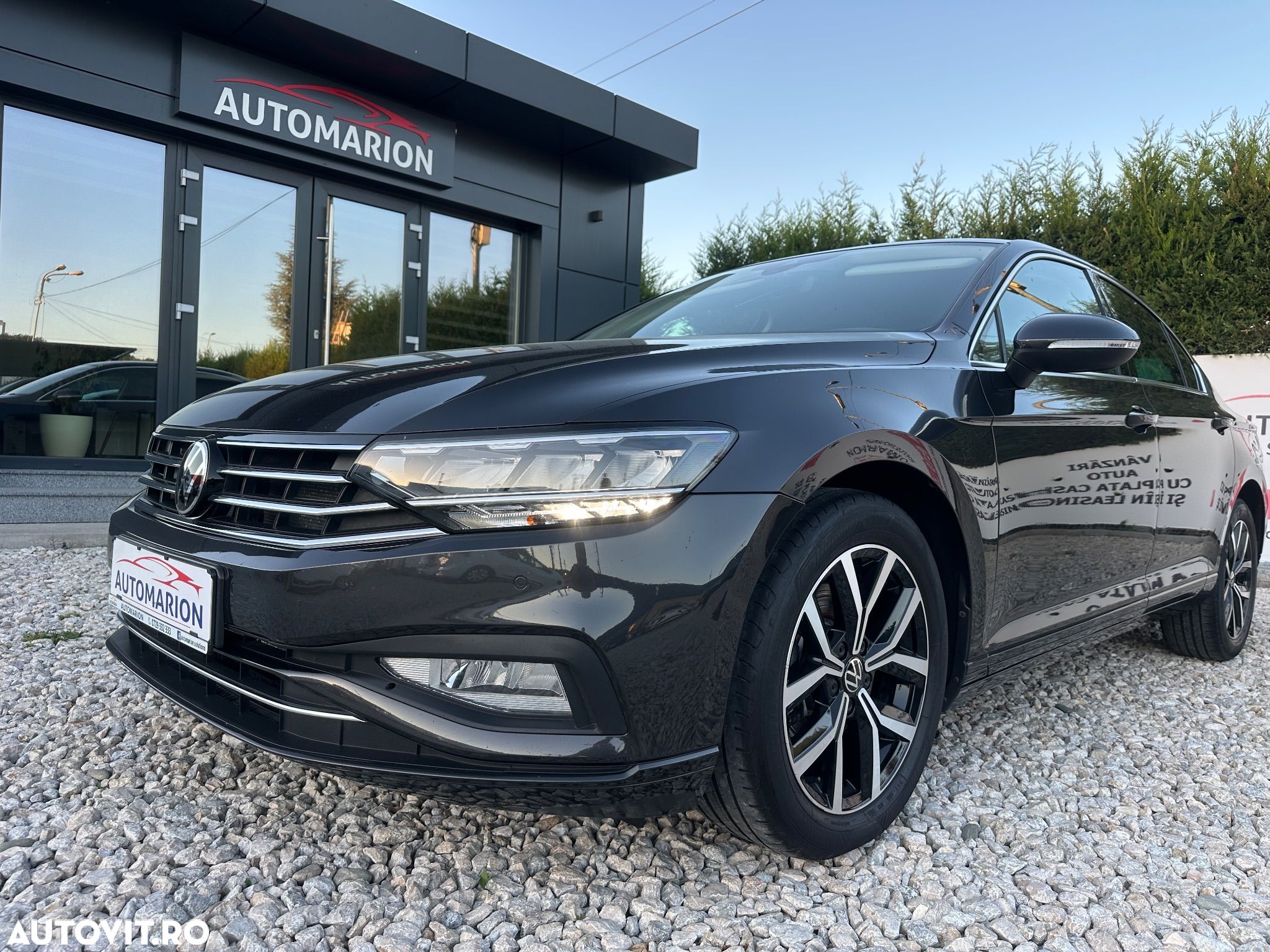 Volkswagen Passat - 18