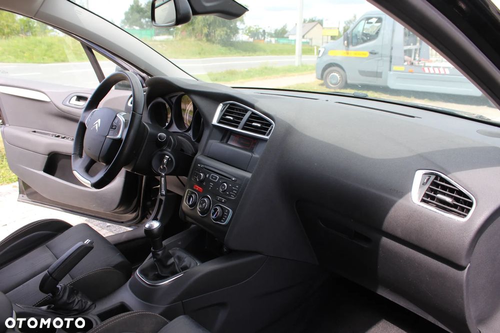 Citroën C4 1.6 VTi Attraction - 15