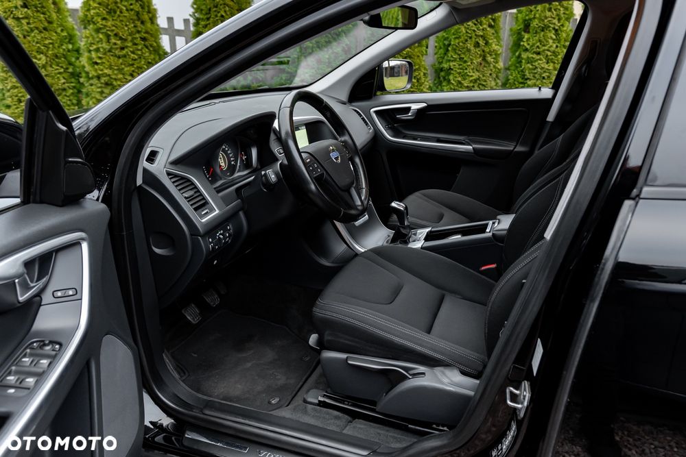 Volvo XC 60 D4 Summum - 15