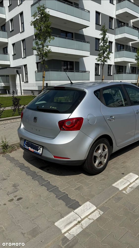 Seat Ibiza 1.4 16V Reference - 4