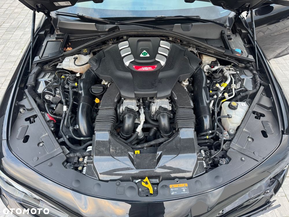 Alfa Romeo Giulia 2.9 Bi Turbo V6 Quadrifoglio Nring - 30