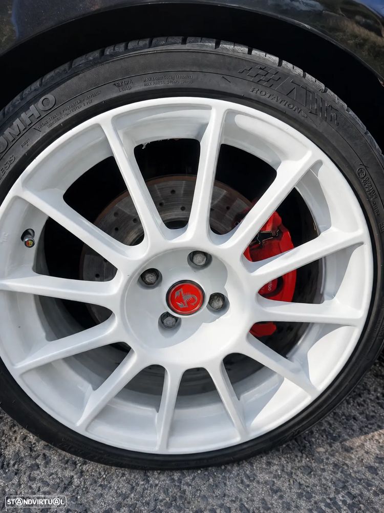 Abarth 500 1.4 T-Jet - 4