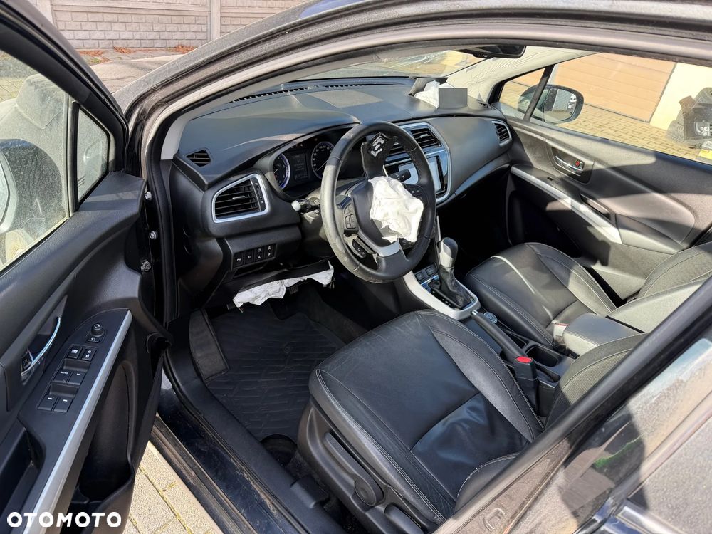 Suzuki SX4 S-Cross 1.6 DDiS Allgrip TCSS Comfort+ - 17