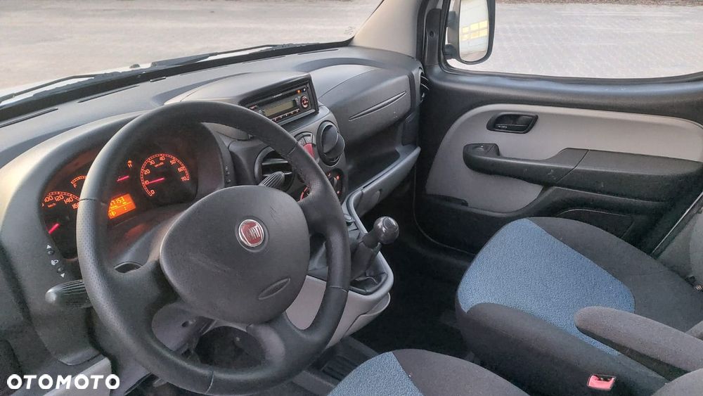 Fiat DOBLO - 13