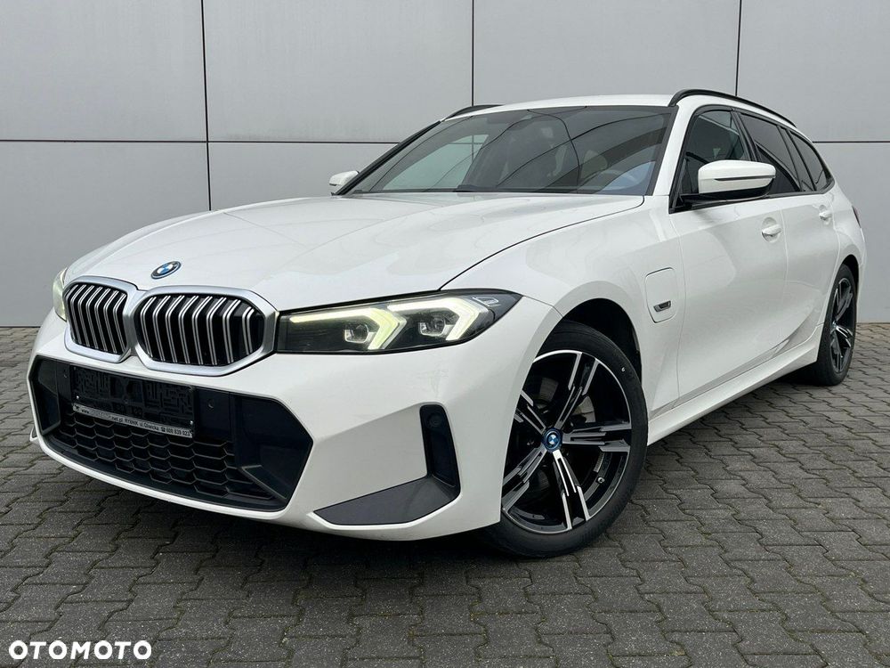 BMW Seria 3 330e PHEV xDrive M Sport - 1