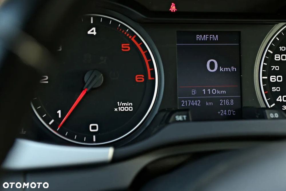 Audi A4 Allroad 2.0 TDI Quattro - 27