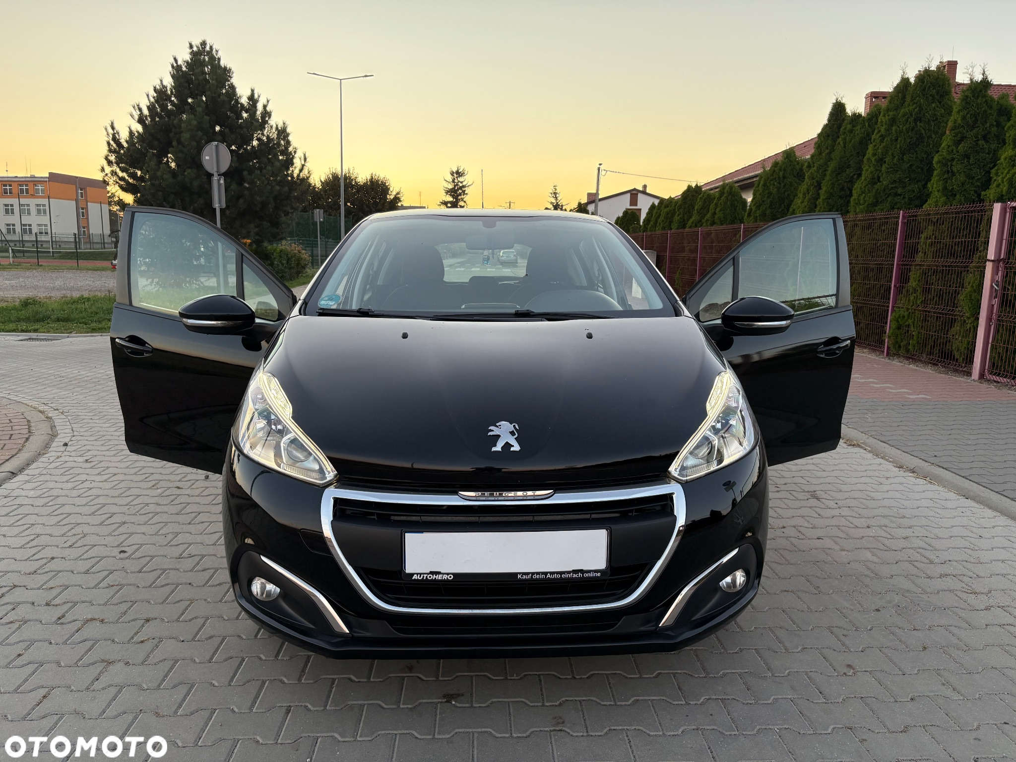 Peugeot 208 PureTech 82 Start & Stop Tech Edition - 3