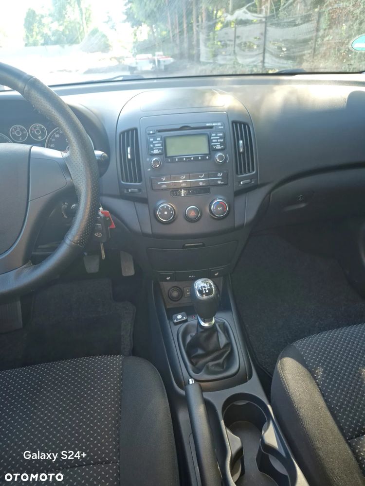 Hyundai i30 i30cw 1.4 UEFA EURO 2012 Edition - 12