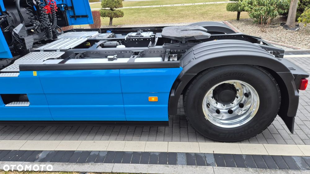 Volvo VOLVO///FH///500///2023/// GLOBETROTTER///XXL///JEDYNE  212 TYŚ KM///KLIMATYZACJA POSTOJOWA///HYDRAULIKA/// ALUFELGI///ZABUDOWY  MIĘDZYOSIOWE///KAMERA/// FULL LED///VIRTUAL COCPIT/// PERFEKCYJNY STAN - 15