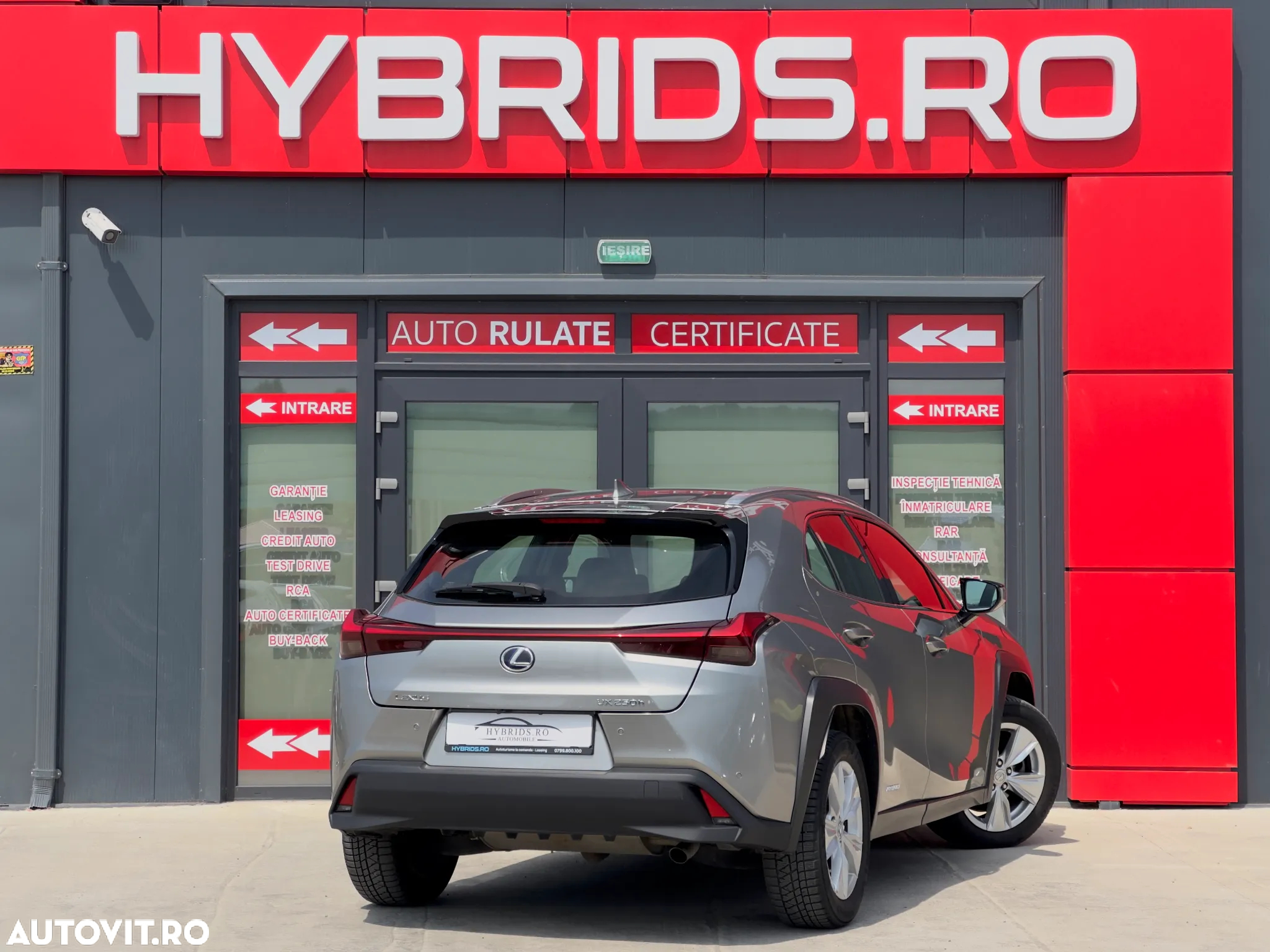 Lexus UX 250h FWD Business - 8