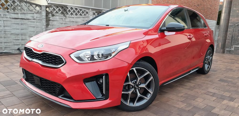 Kia Ceed 1.6 CRDi 128 Platinum Edition - 1