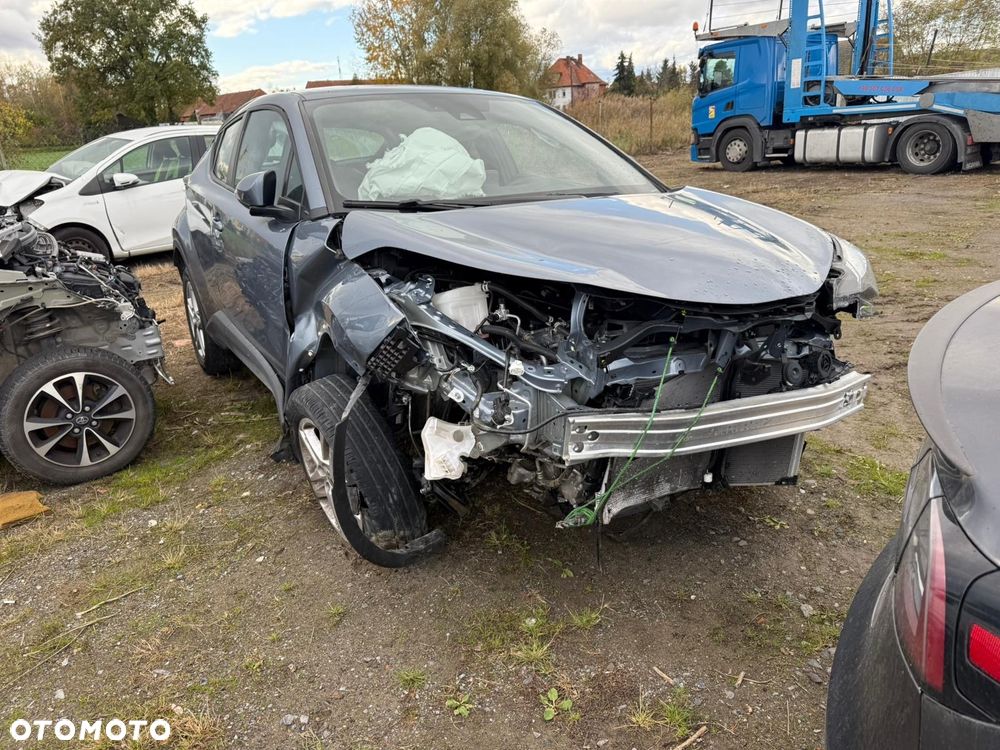 Toyota C-HR 1.8 Hybrid Selection - 6