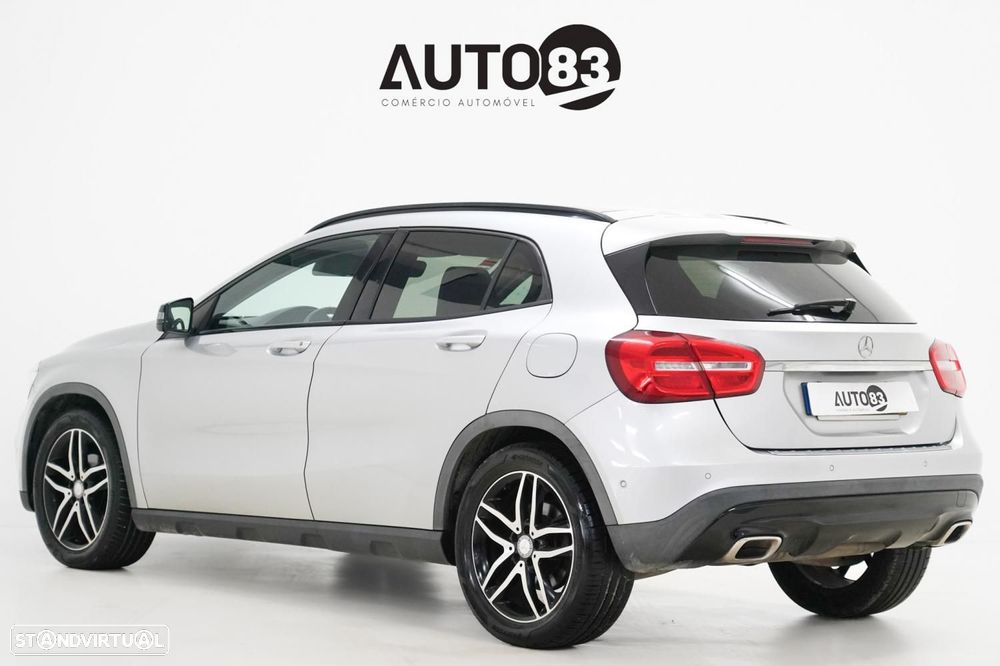 Mercedes-Benz GLA 180 CDI Urban - 4