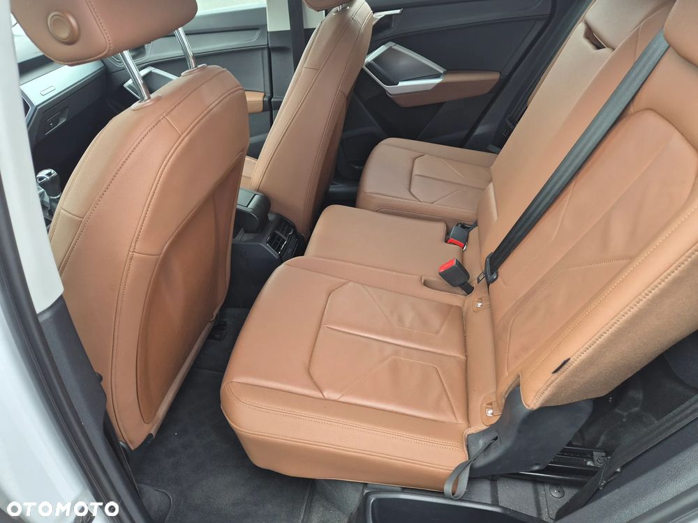 Audi Q3 - 13