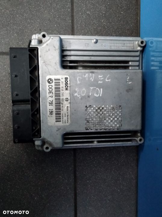 Komputer  Sterownik silnika BMW E46 0281010565 - 1