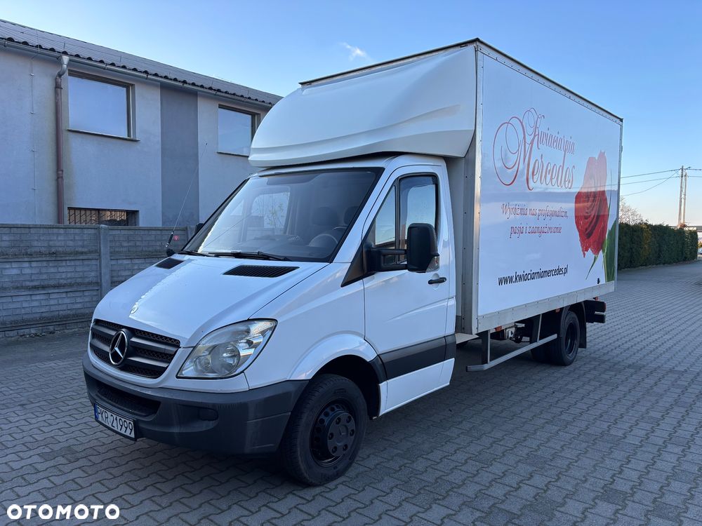 Mercedes-Benz Sprinter - 1