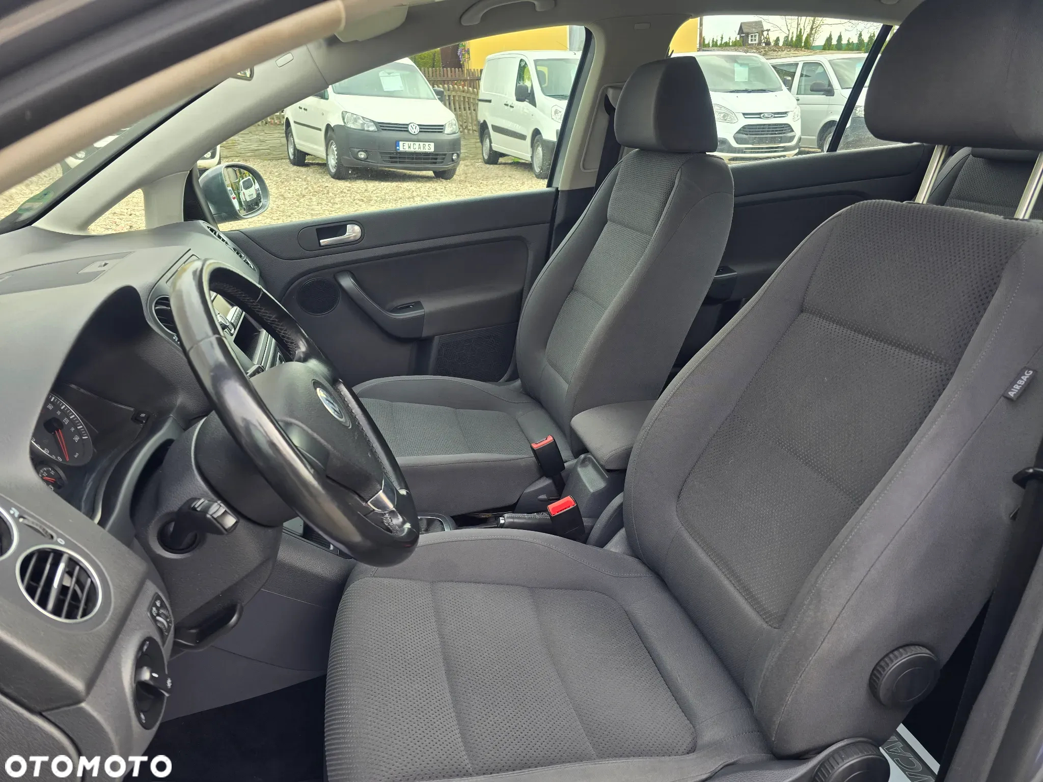 Volkswagen Golf Plus 1.9 TDI Trendline DSG - 11