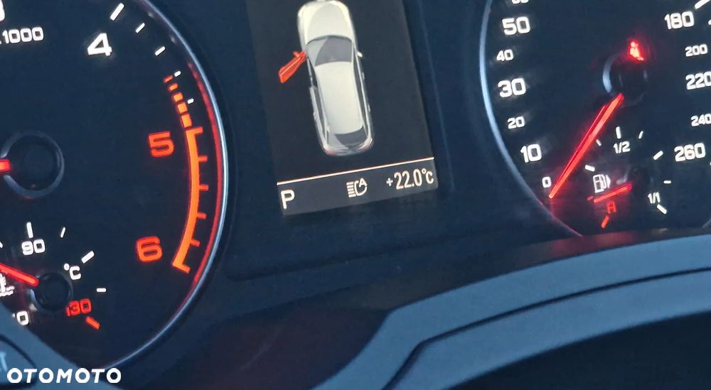 Audi Q3 2.0 TDI Quattro S tronic - 19