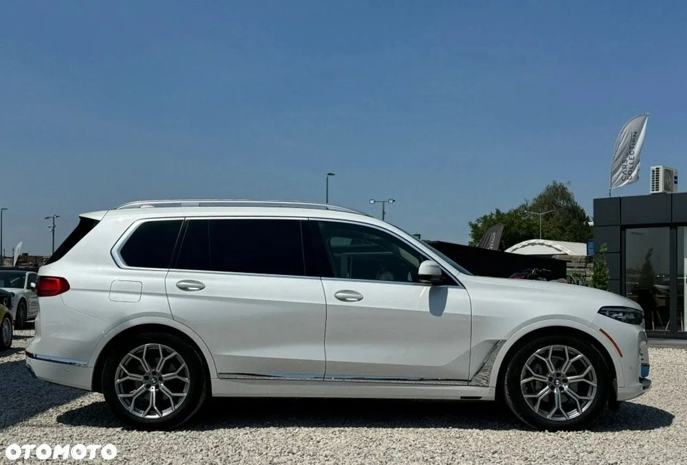 BMW X7 xDrive40i - 8