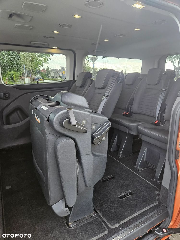 Ford Tourneo Custom 2.0 TDCi L2 Titanium SelectShift - 18