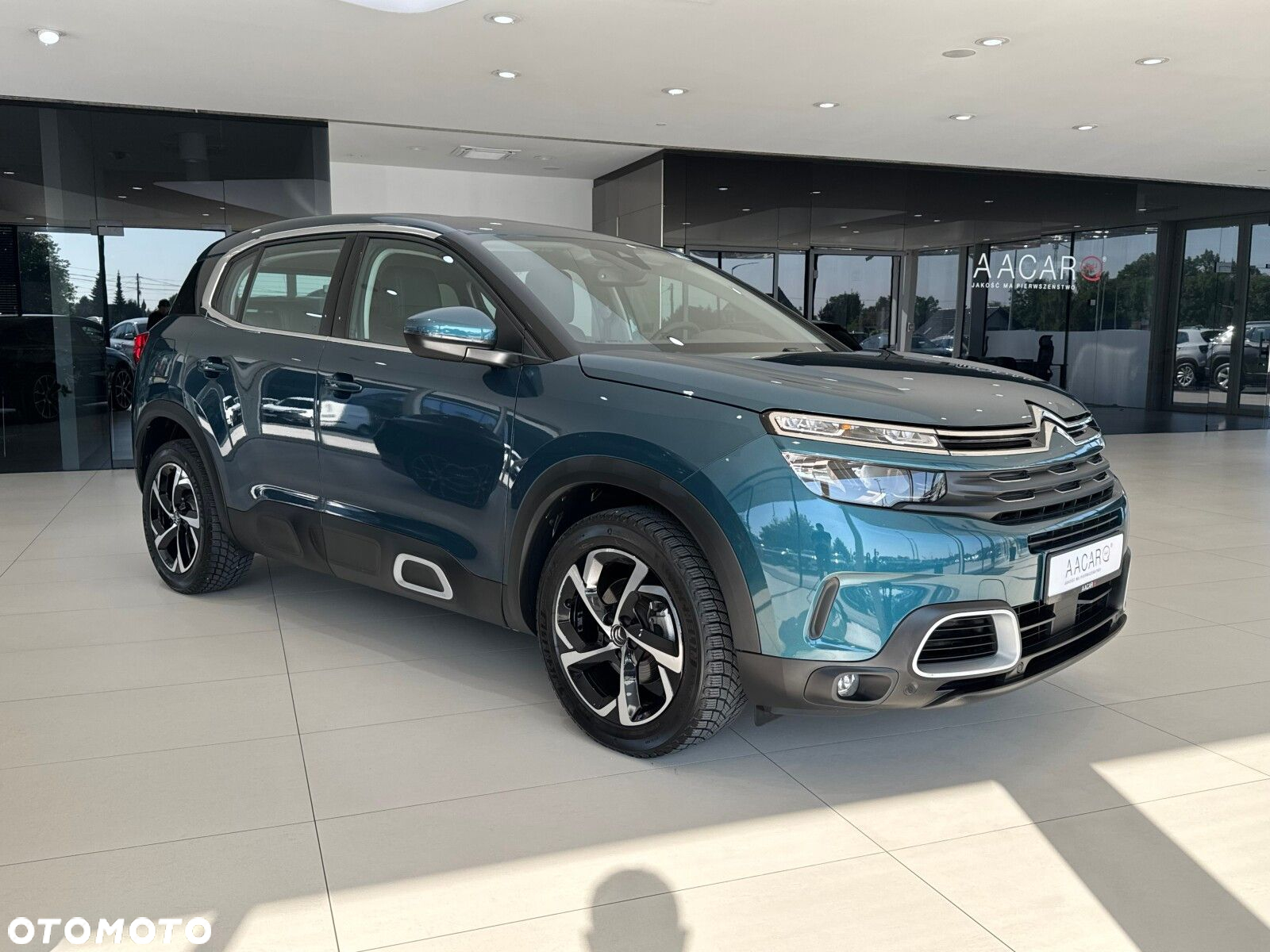 Citroën C5 Aircross 1.2 PureTech Live EAT8 - 6