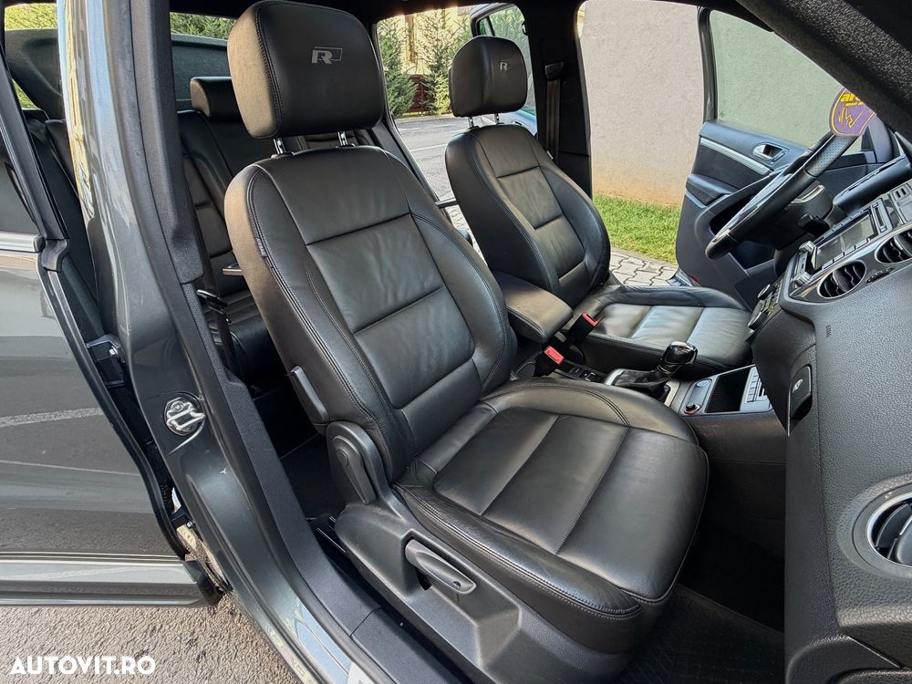 Volkswagen Tiguan - 14