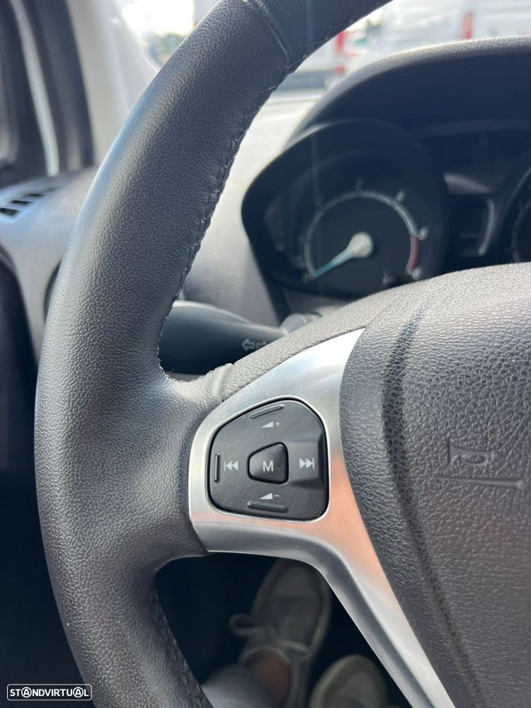 Ford Transit Courier 1.5 TDCi Sport - 25