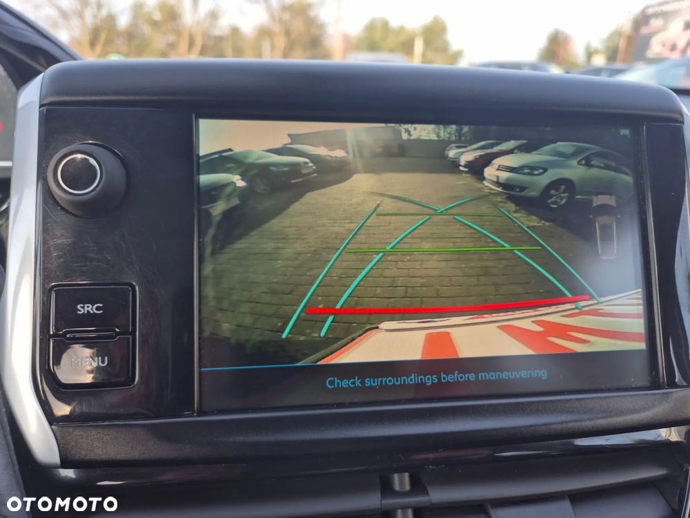 Peugeot 2008 PureTech 110 Stop&Start Allure - 11