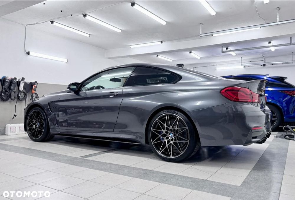 BMW M4 DKG Competition - 15